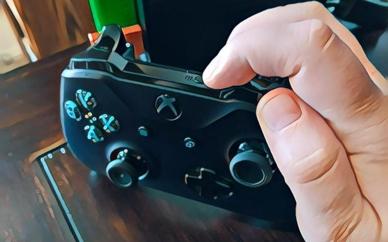 How to Connect an Xbox controller to Nintendo Switch using 8Bitdo Adapter 2 in wireless docked mode Step 4